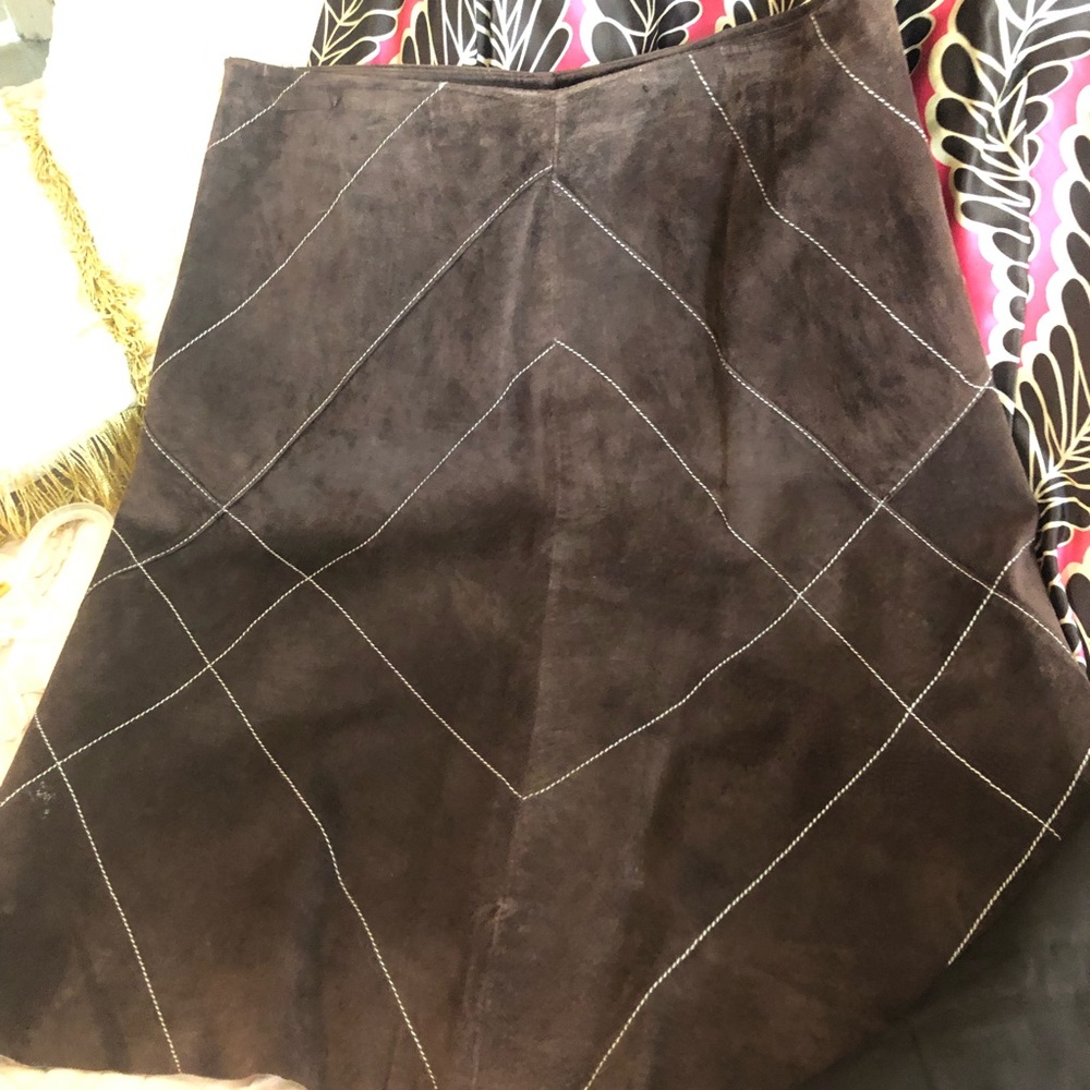 ETC pieces; brown/pink.